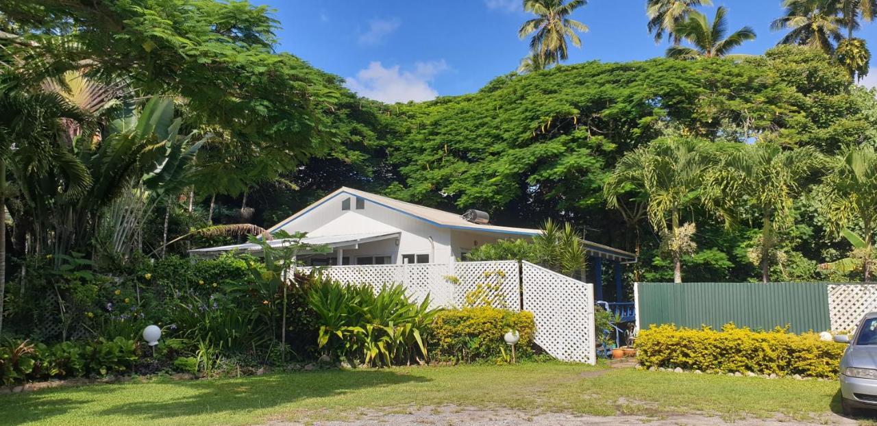 Are Tamareni 2Br Beach Cottage Or River Studio Avarua Exterior photo