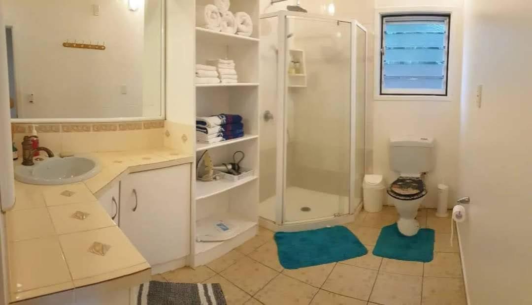 Are Tamareni 2Br Beach Cottage Or River Studio Avarua Room photo