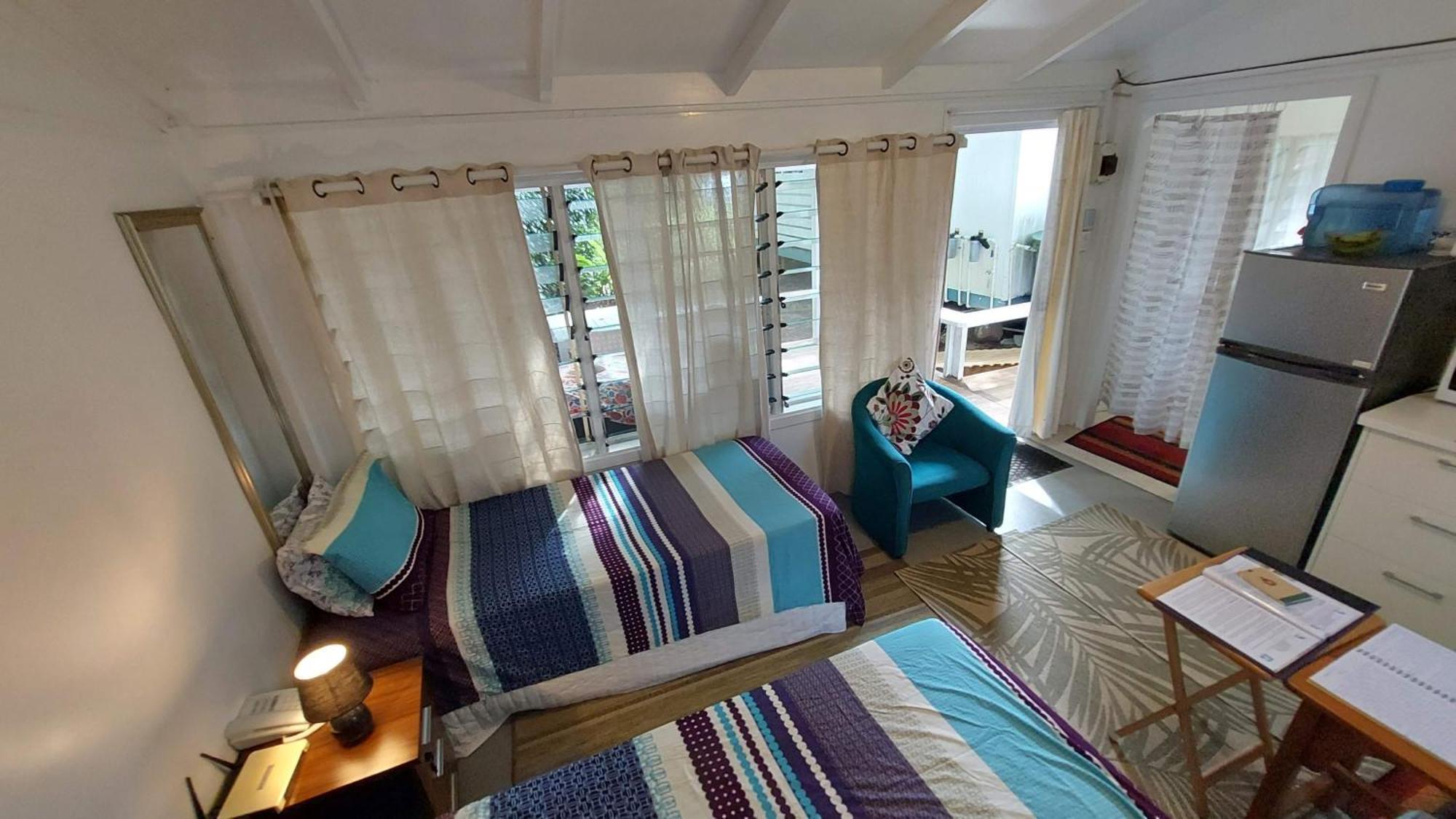 Are Tamareni 2Br Beach Cottage Or River Studio Avarua Room photo